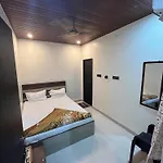 Gauri Kedareshwar Guest House