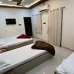 Gauri Kedareshwar Guest House